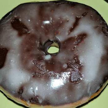 Bogart's Doughnut Co. - Dark chocolate ganache. Looks better in person than in this photo, due to the camera flash. Tastes really good. - Donuts Near Me - Minneapolis, Minnesota Bogart's Doughnut Co. - Dark chocolate ganache. Looks better in person than in this photo, due to the camera flash. Tastes really good. - Donuts Near Me - Minneapolis, Minnesota