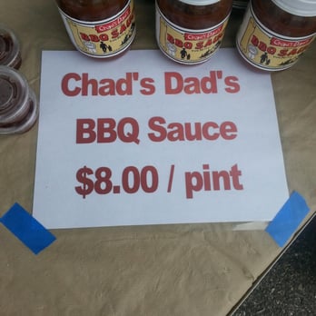 Chad's Dad's BBQ - bbq sauce on a table - Food Trucks Near Me