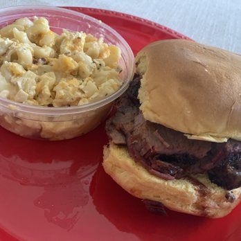 JT Wilder BBQ - Brisket sandwich & mac and cheese - Barbeque Near Me - Berwyn, Pennsylvania