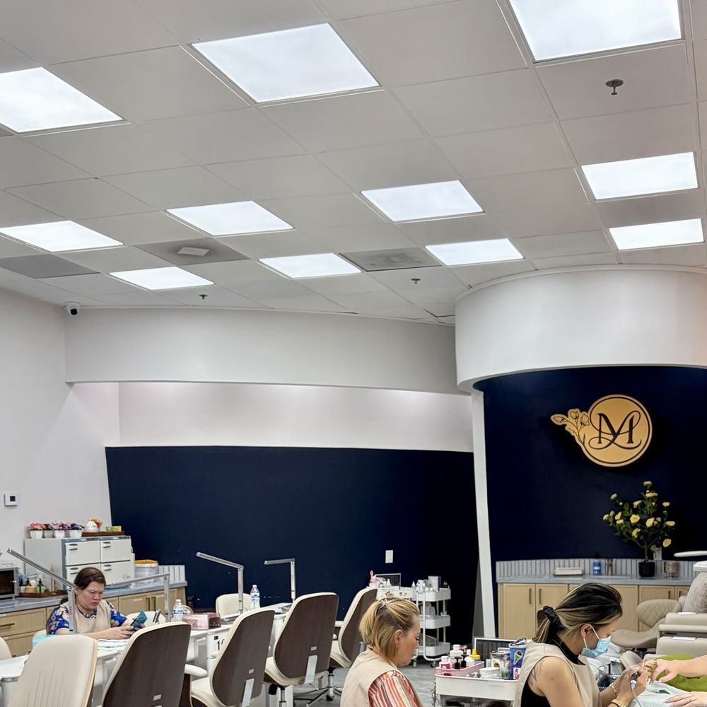 Mission Luxe Nails Lounge - Working stations - Nail Salons Near Me - San Diego, California Mission Luxe Nails Lounge - Working stations - Nail Salons Near Me - San Diego, California