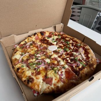 Celestino's NY Pizza & Pasta - Half Big Kahuna and Bbq chicken pizza - Pizza Near Me - Rocklin, California Celestino's NY Pizza & Pasta - Half Big Kahuna and Bbq chicken pizza - Pizza Near Me - Rocklin, California