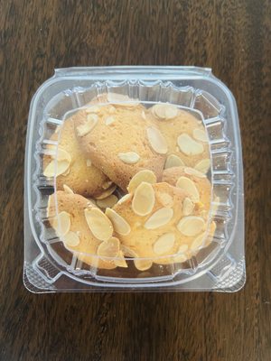 QQ Bakery by null