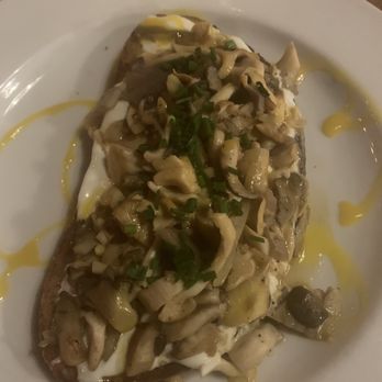 Carte Blanche - My mushroom toast - French Near Me - Hamburg, New York