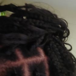 Bintou African Braids & Beauty Supply - Large parts !!!