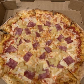 Fuze Pizza - Ham and Pineapple Large Pizza - Pizza Near Me - Corona, California