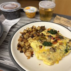 HonorHealth Deer Valley Medical Center - Great food!