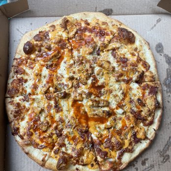 PS Tavern - Buffalo Chicken Pizza - Pizza Near Me - Savannah, Georgia