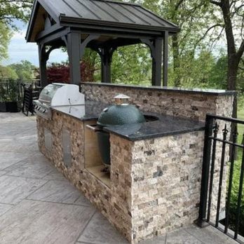 Rip Gresham Construction - an outdoor kitchen - Roofing Near Me - Springdale, Arkansas Rip Gresham Construction - an outdoor kitchen - Roofing Near Me - Springdale, Arkansas