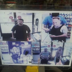 ARCO - Is that Danny Bonaduce shoplifting????