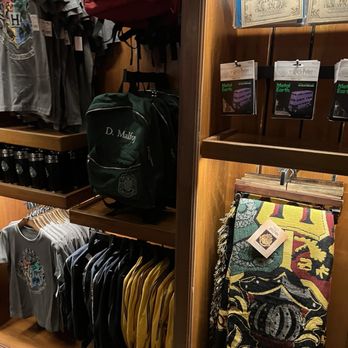 Globus Mundi - Merchandise - Accessories Near Me - Orlando, Florida