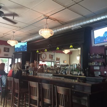 Phil's Bar & Grille - Rustic warm bar area - New American Near Me - Saugatuck, Michigan Phil's Bar & Grille - Rustic warm bar area - New American Near Me - Saugatuck, Michigan
