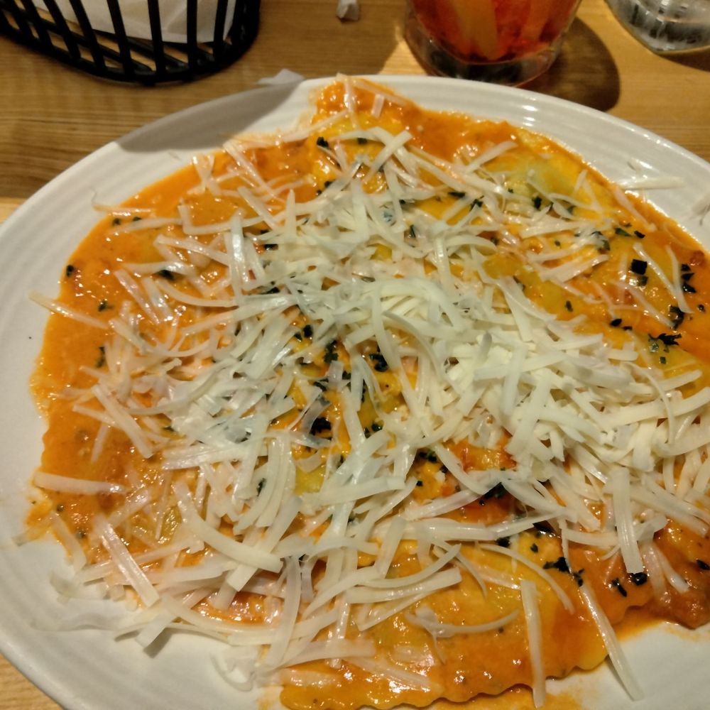 Carrabba's Italian Grill - Italian Near Me - Greenfield, Wisconsin
