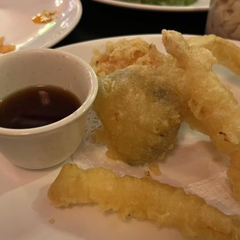 Maki Sushi - Mixed Tempura Appetizer - Japanese Near Me - Ventura, California Maki Sushi - Mixed Tempura Appetizer - Japanese Near Me - Ventura, California