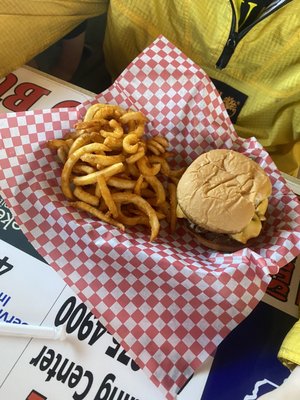 L.E.'s Burgers by null