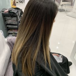 Dina's Salon - Beautiful Balayage
