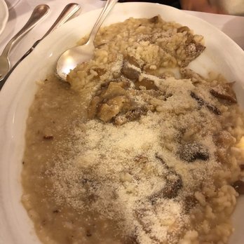 Da Nello - Delicious mushroom risotto--the picture doesn't do it justice! - Emilian Near Me - Bologna, BO