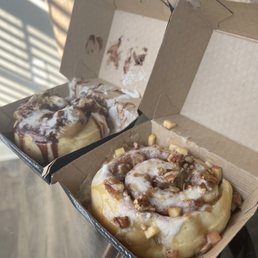 Caramel Apple Pie Roll