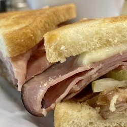 Betty's Rooste Sun City West - Cuban sandwich