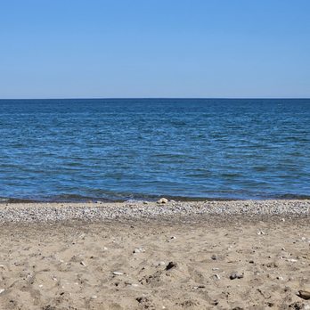 Glencoe Beach - Waterfront - Beaches Near Me - Glencoe, Illinois