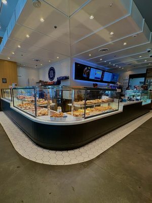 Paris Baguette by null
