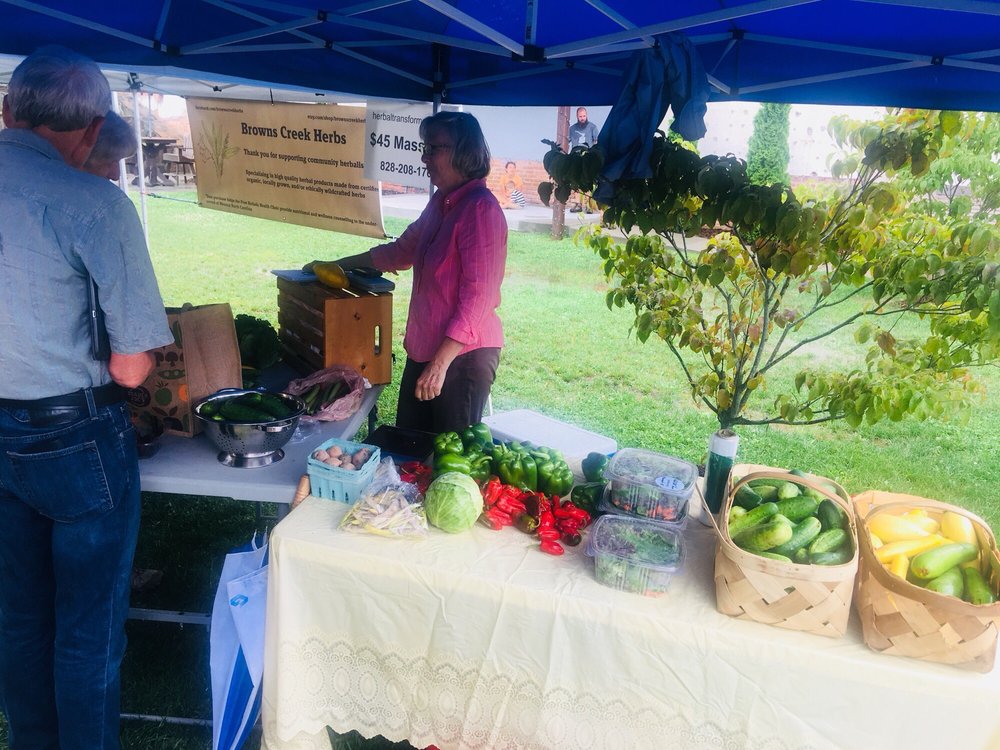 Spruce Pine Farmers Market Logo