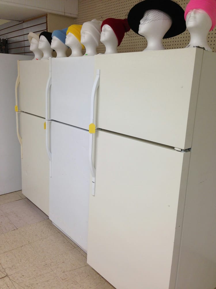 AMERICUS BARGAINS AND TREASURES Updated August 2024 10 Photos