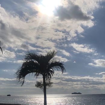 The Islands Beach Club - Restaurants Near Me - Quintana Roo, ROO