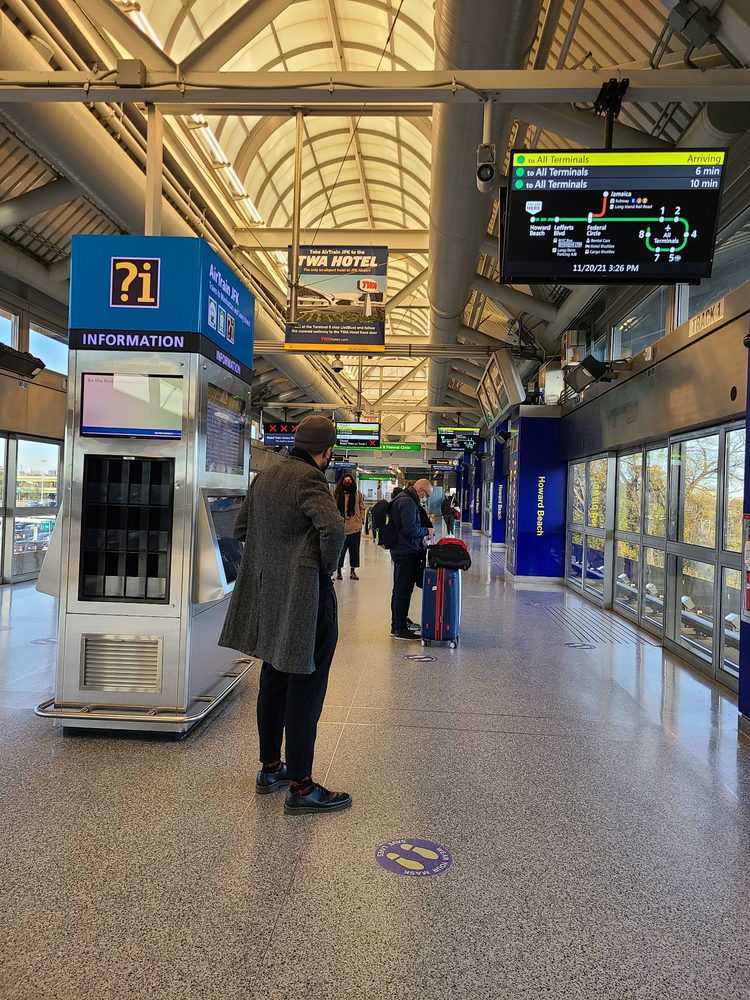 HOWARD BEACH JFK AIRPORT, A TRAIN IND ROCKAWAY LINE Updated