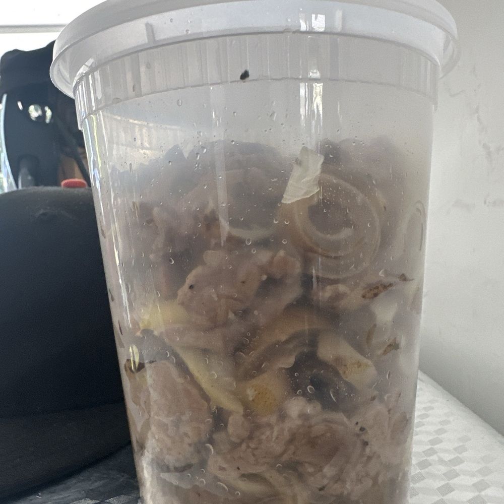 Jam’s Kitchen - I paid for Large "Kelawin" not for almost Large. $30 yan grabe naman kayo. Di bale Ndi naman din kayo magtatagal saganyang style nyo. - Filipino Near Me - San Jose, California