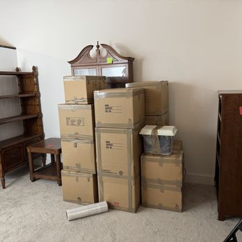 Sloan's Moving & Storage - Office packed and ready to load on the truck - Movers Near Me - Manassas, Virginia Sloan's Moving & Storage - Office packed and ready to load on the truck - Movers Near Me - Manassas, Virginia