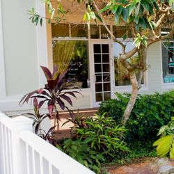 StoneBrook Spa - Nestled in the beautiful Veranda Falls Plaza