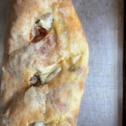 Italian Delight - Gross half cooked Stromboli