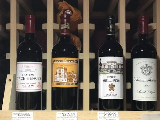 Gulf Liquors by null