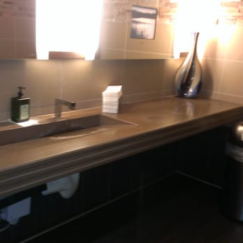 333 Pacific - Restrooms are important to me. - Steakhouses Near Me - Oceanside, California