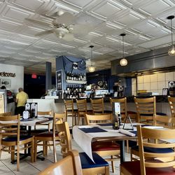Fresh Catch Fish Market & Grill - Very relaxing