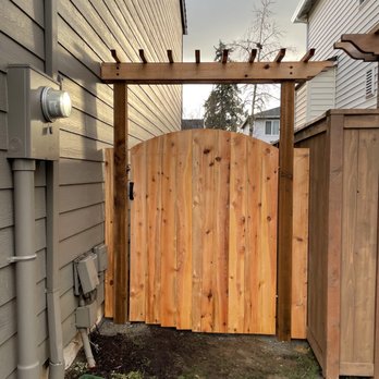 Rick's Custom Fencing & Decking - Love this new gate they installed. - Fences & Gates Near Me - Gresham, Oregon