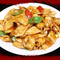 Heimservice Neunkirchen China Gourmet - Hühnerfleisch mit Gemüse + Erdnüssen