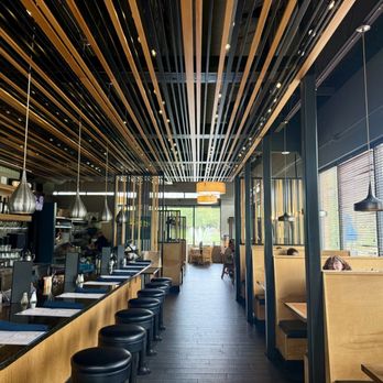 Cafe Murrayhill - Inside - Breakfast & Brunch Near Me - Beaverton, Oregon
