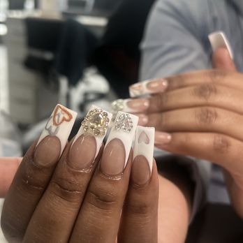 Nails Studio - Estamos para servirle - Nail Salons Near Me - Detroit, Michigan Nails Studio - Estamos para servirle - Nail Salons Near Me - Detroit, Michigan