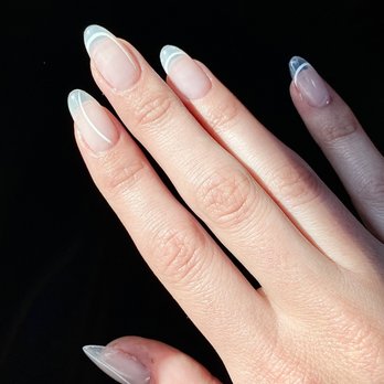 Coco Luxe Nails - Eyelash Service Near Me - Santa Monica, California Coco Luxe Nails - Eyelash Service Near Me - Santa Monica, California
