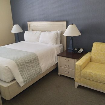 Pismo Lighthouse Suites - Hotels Near Me - Pismo Beach, California Pismo Lighthouse Suites - Hotels Near Me - Pismo Beach, California