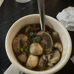 Buffet Palace - Hot & sour soup