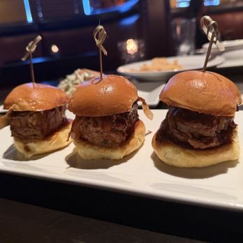 Nona Blue Modern Tavern - Meatloaf slider - Bars Near Me - Orlando, Florida