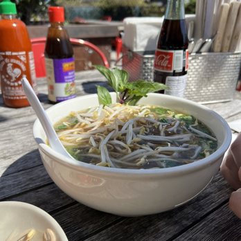 LES BA'GET - Vietnamese Near Me - Houston, Texas LES BA'GET - Vietnamese Near Me - Houston, Texas