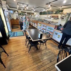 Wagon Wheels Deli