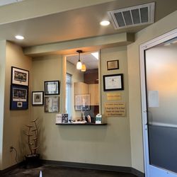 Art of Dentistry - Front desk