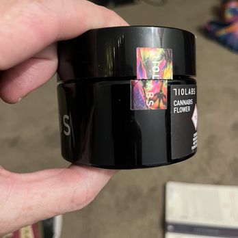 Magnolia Road Cannabis Co. Dispensary - Broken 710 seal on replacement jar - Cannabis Dispensaries Near Me - Broomfield, Colorado