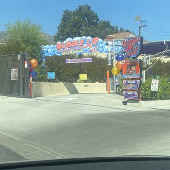Bubble Up Express Car Wash - Entrance - Car Wash Near Me - Los Angeles, California