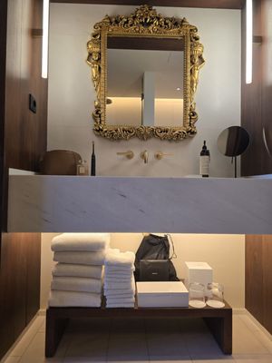 The Barcelona EDITION by null