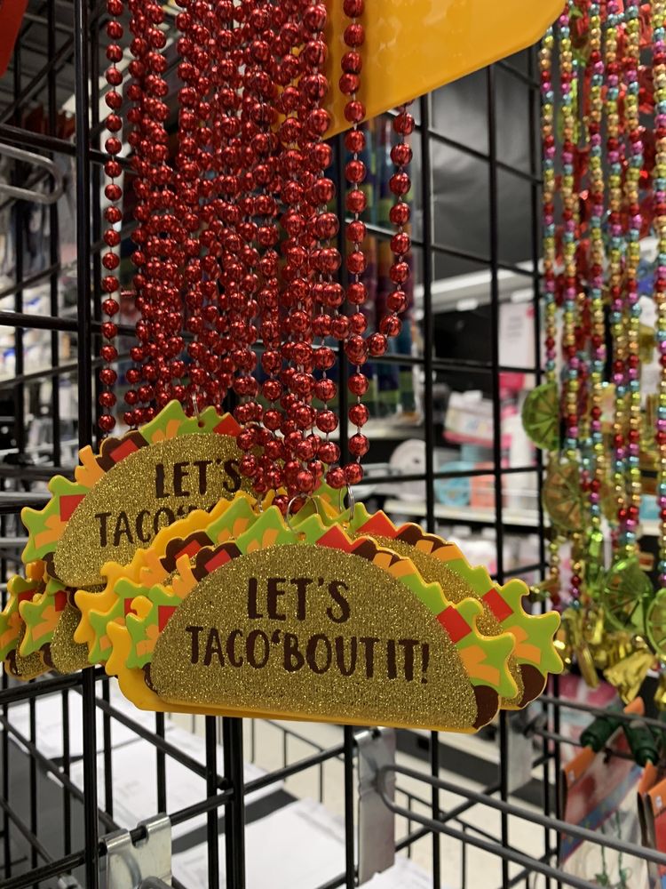 PARTY CITY Updated October 2024 14 Photos & 25 Reviews 3098 Long